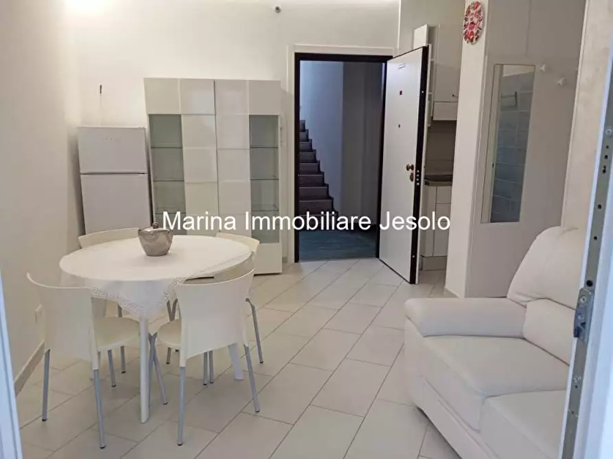 Immagine 1 di Appartamento in vendita  in Via Altinate a Jesolo