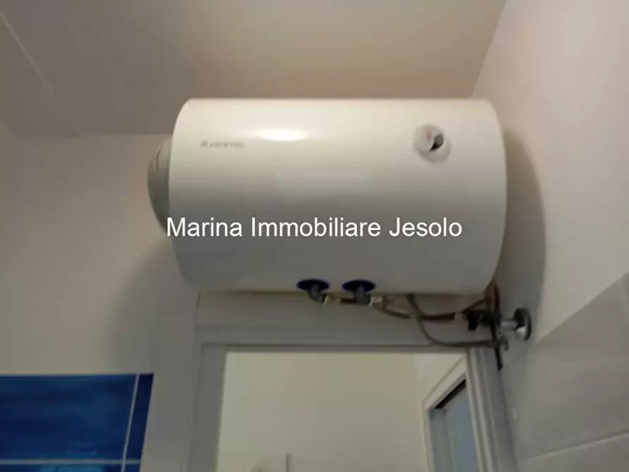 Immagine 8 di Appartamento in vendita  in Via Altinate a Jesolo