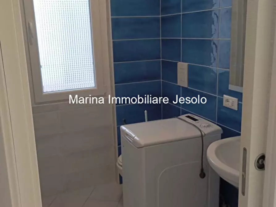 Immagine 10 di Appartamento in vendita  in Via Altinate a Jesolo