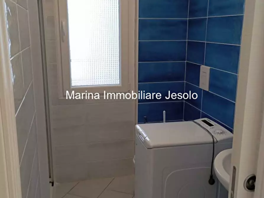 Immagine 11 di Appartamento in vendita  in Via Altinate a Jesolo