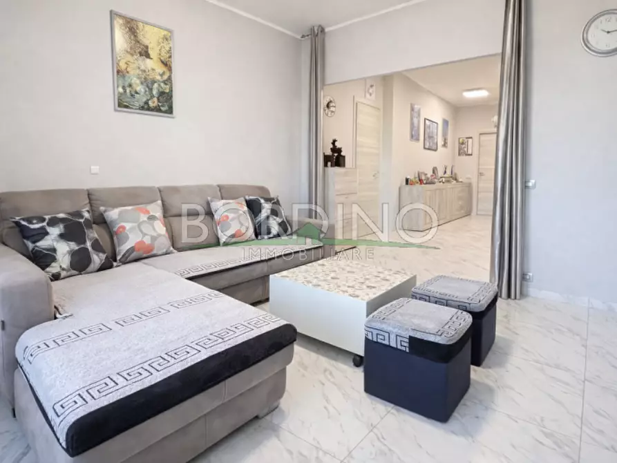 Immagine 1 di Appartamento in vendita  in Via Neive snc a Castagnito