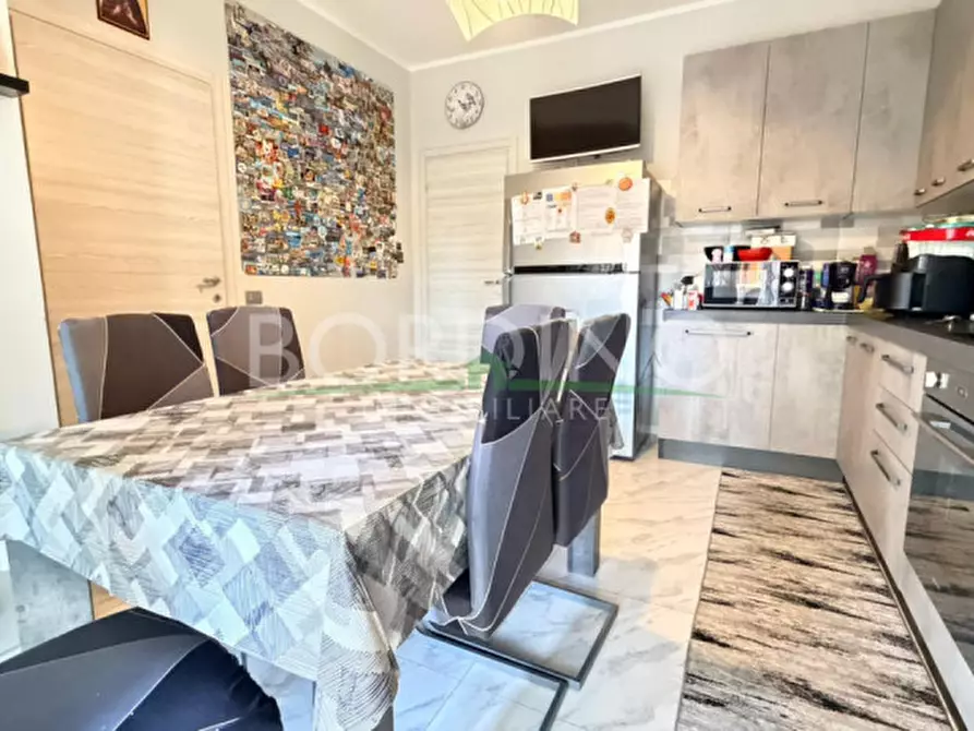 Immagine 6 di Appartamento in vendita  in Via Neive snc a Castagnito