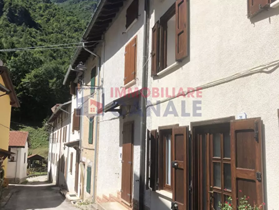 Immagine 2 di Villetta a schiera in vendita  in Contrà Vanzi, 21 Laghi (VI) a Laghi