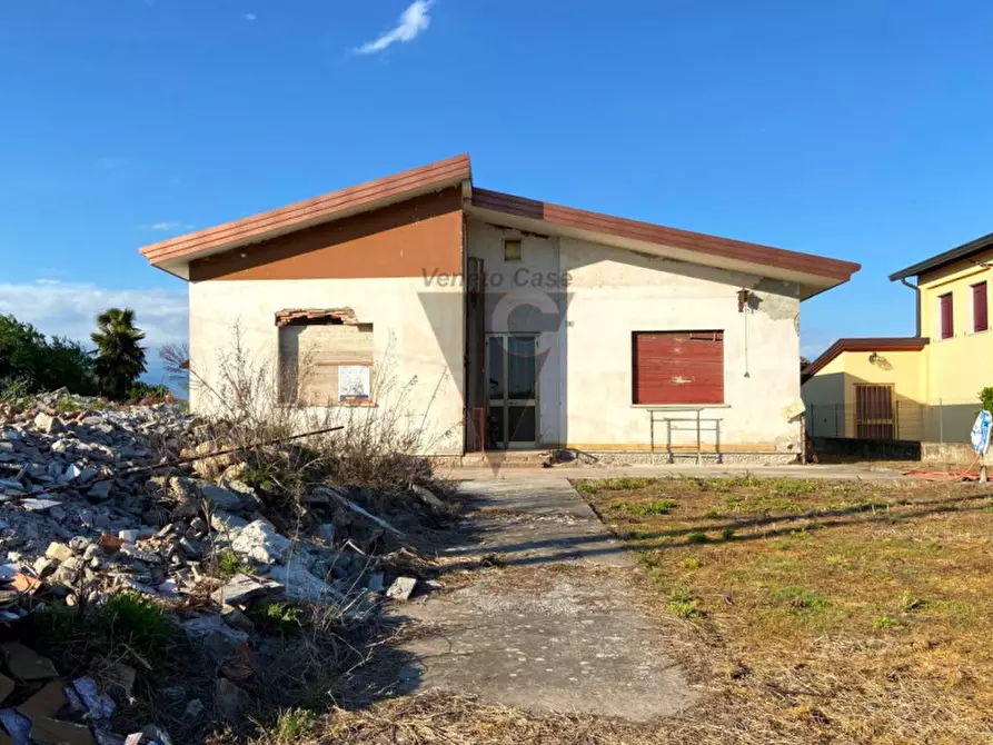 Immagine 5 di Casa indipendente in vendita  in Via Redipuglia 17 a Campagna Lupia