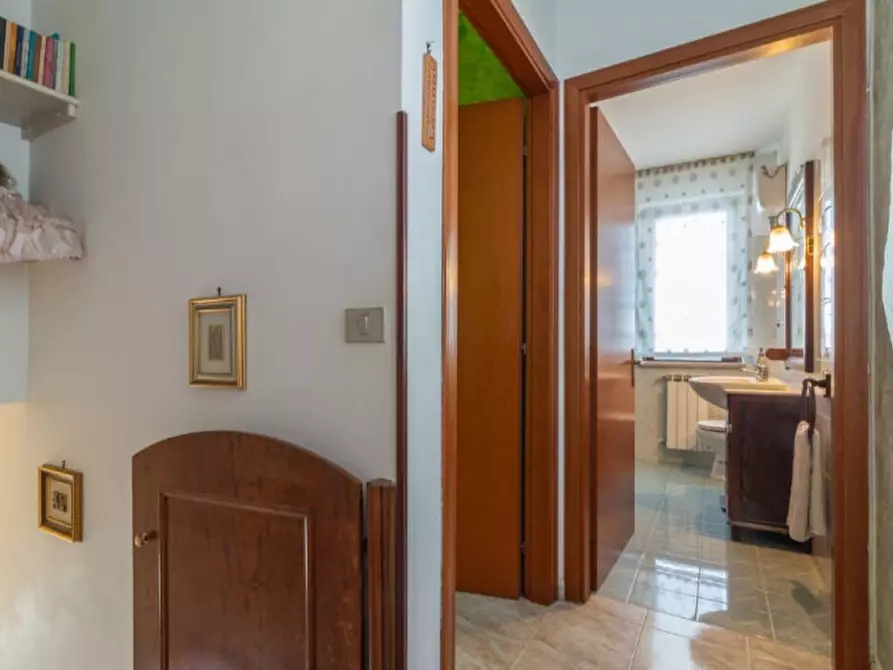 Immagine 11 di Villa in vendita  in Via Cuzzoli e Cortellessa a Farnese