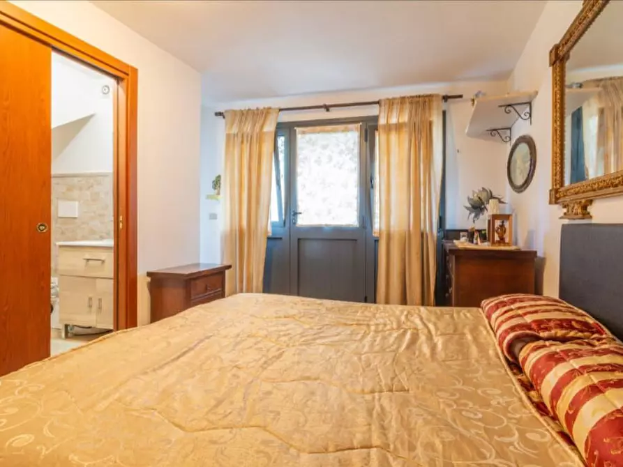 Immagine 17 di Villa in vendita  in Via Cuzzoli e Cortellessa a Farnese