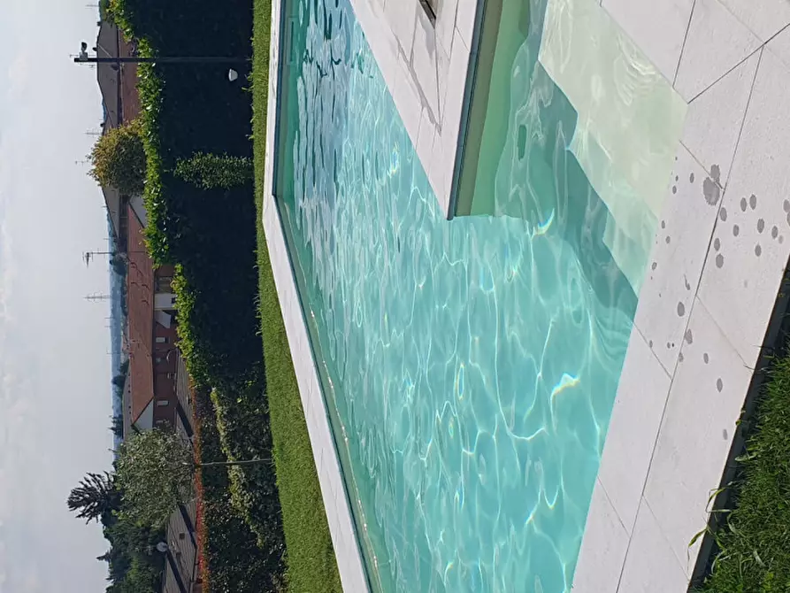 Immagine 6 di Villa in vendita  in VIA ALDO MORO 9 a Cermenate