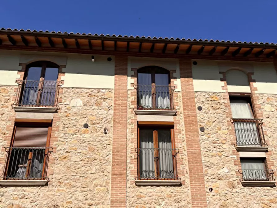 Immagine 2 di Appartamento in vendita  in Viale Roma, 23 a Massa Martana