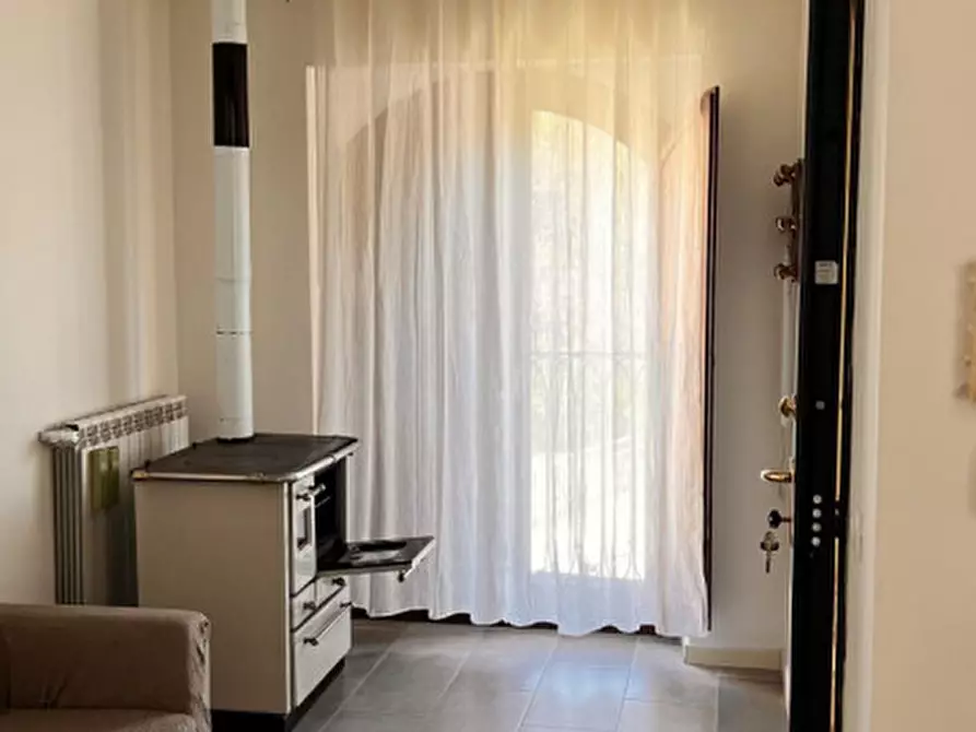 Immagine 8 di Appartamento in vendita  in Viale Roma, 23 a Massa Martana