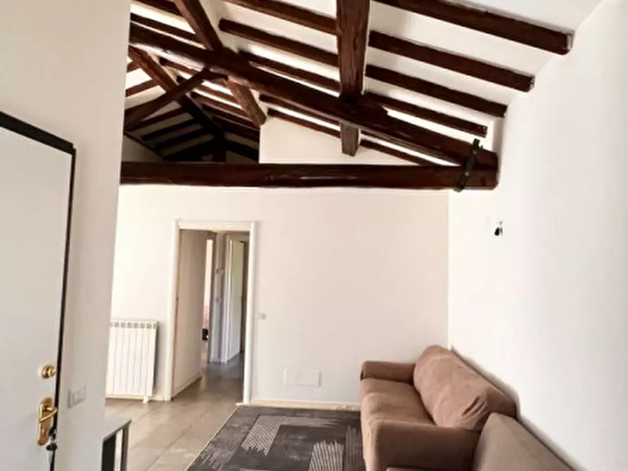 Immagine 9 di Appartamento in vendita  in Viale Roma, 23 a Massa Martana