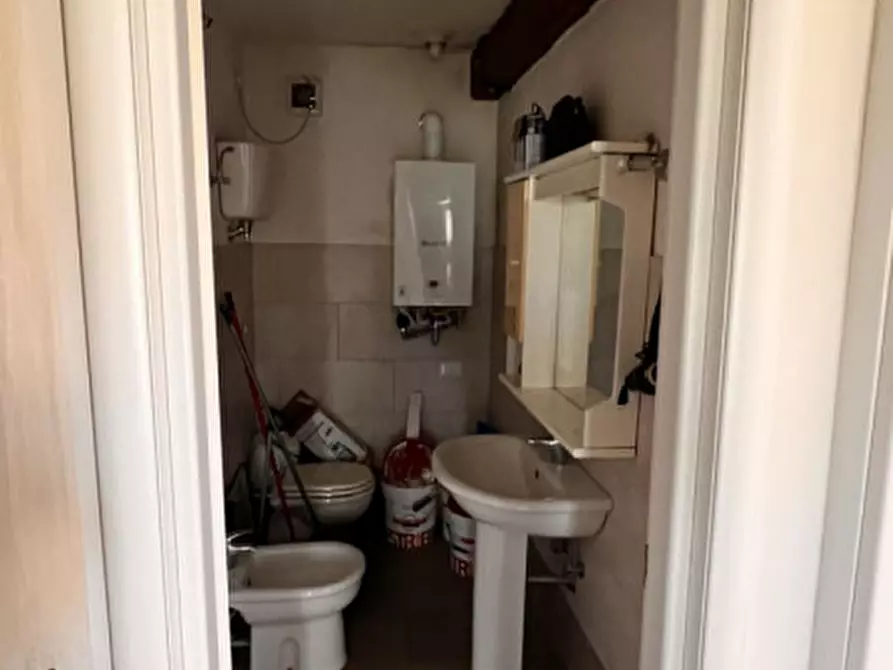 Immagine 15 di Appartamento in vendita  in Viale Roma, 23 a Massa Martana