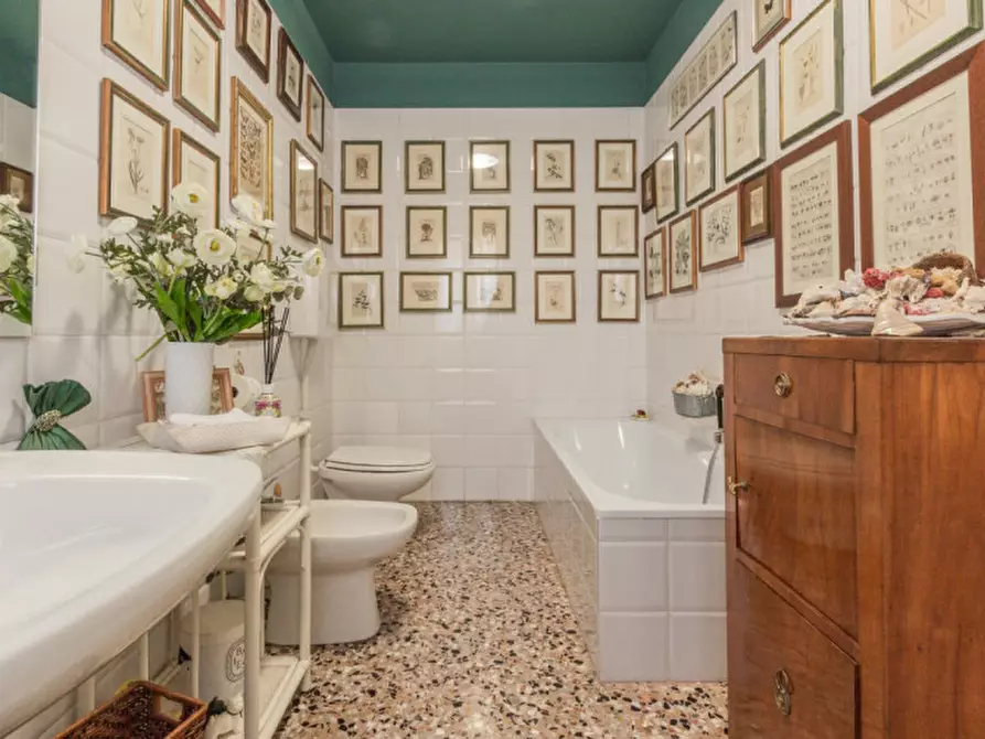 Immagine 11 di Villa in vendita  in Via Quattro Novembre a Aviano