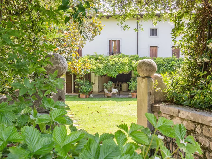 Immagine 12 di Villa in vendita  in Via Quattro Novembre a Aviano