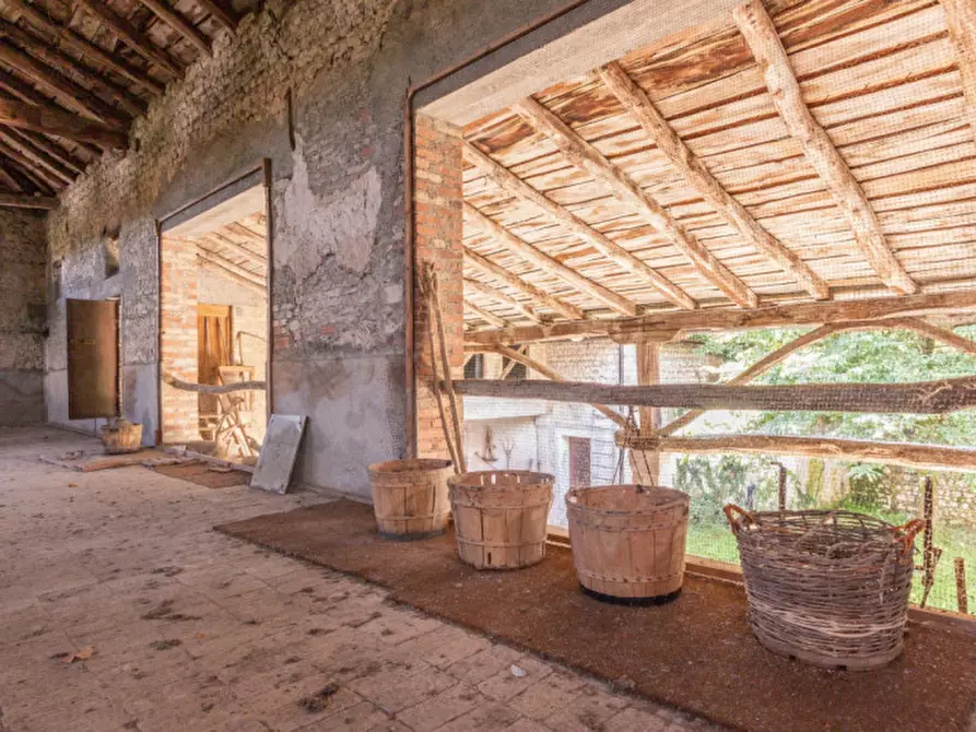 Immagine 14 di Villa in vendita  in Via Quattro Novembre a Aviano