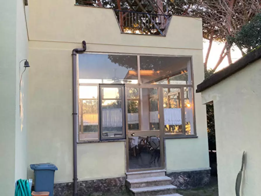 Immagine 7 di Villa in vendita  in via montelivata a Nettuno