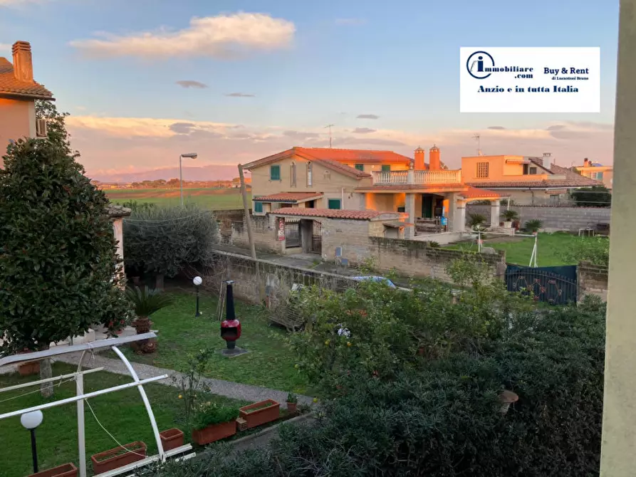 Immagine 8 di Villa in vendita  in via montelivata a Nettuno