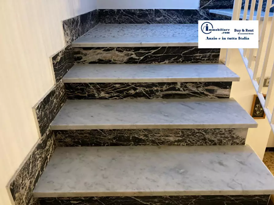 Immagine 20 di Villa in vendita  in via montelivata a Nettuno