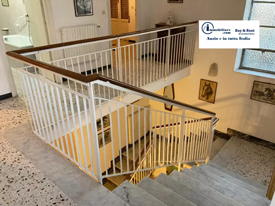 Immagine 21 di Villa in vendita  in via montelivata a Nettuno