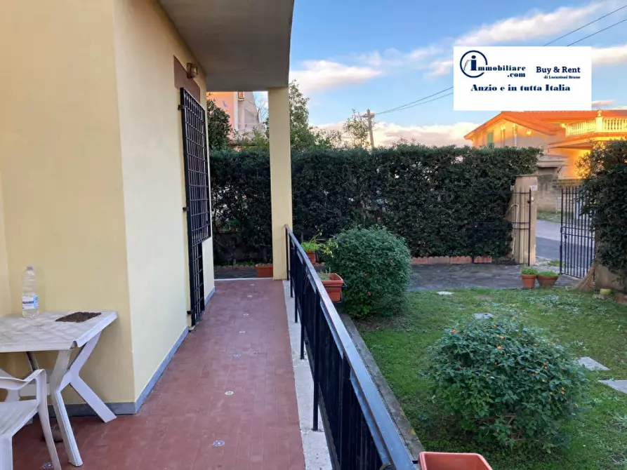Immagine 26 di Villa in vendita  in via montelivata a Nettuno