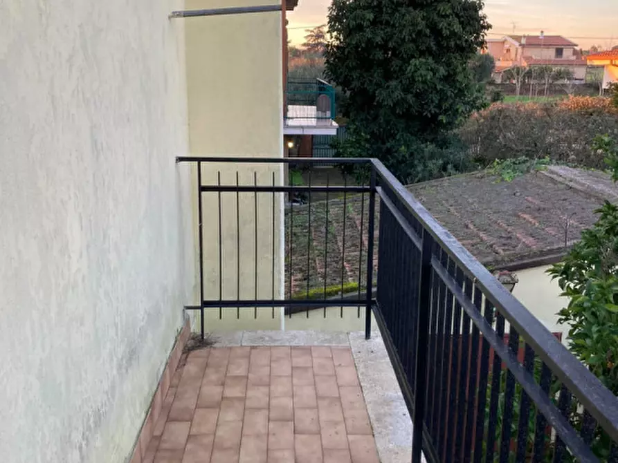 Immagine 29 di Villa in vendita  in via montelivata a Nettuno