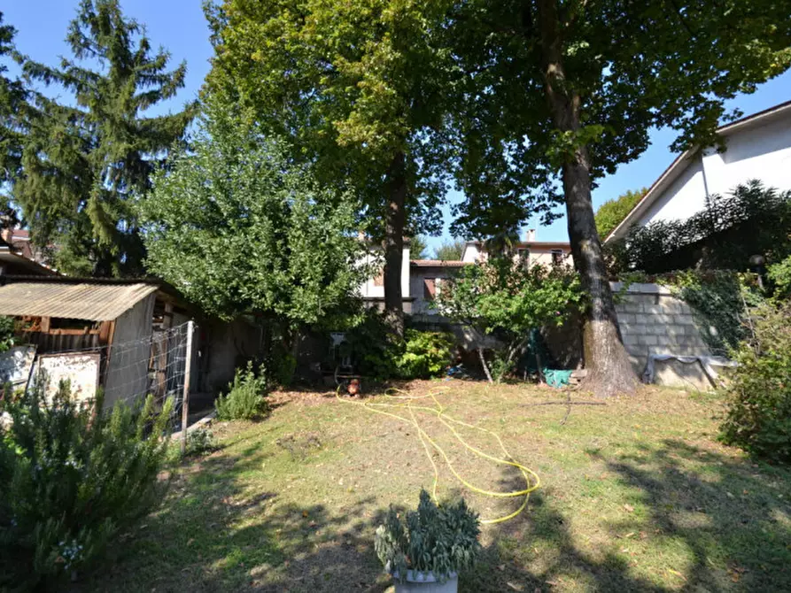 Immagine 6 di Rustico / casale in vendita  in Via Poggian a Creazzo