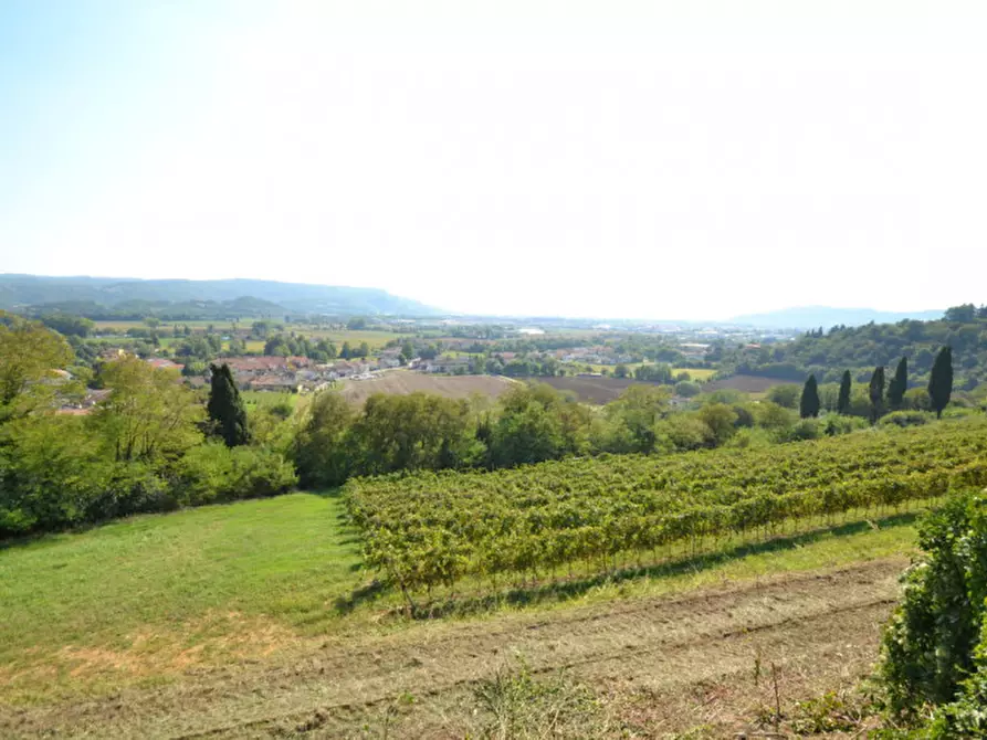 Immagine 7 di Rustico / casale in vendita  in Via Poggian a Creazzo