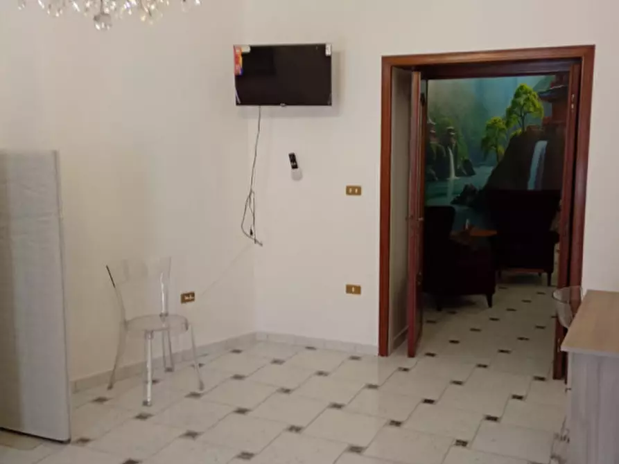 Immagine 7 di Camera in affitto  in via Salvator Rosa 56 a Napoli