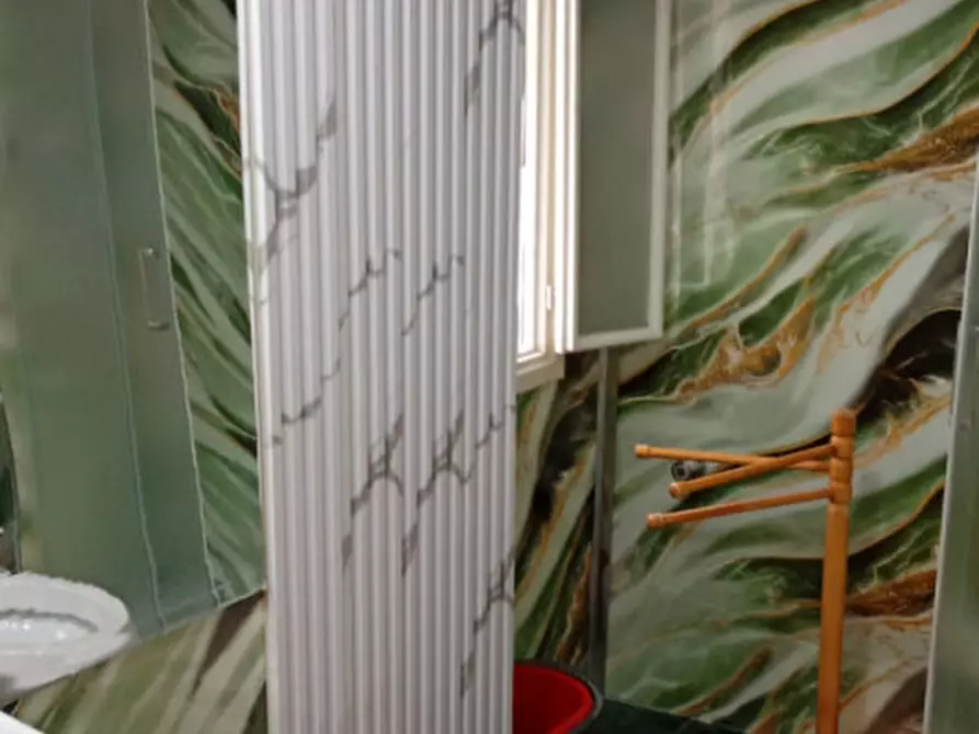 Immagine 20 di Camera in affitto  in via Salvator Rosa 56 a Napoli