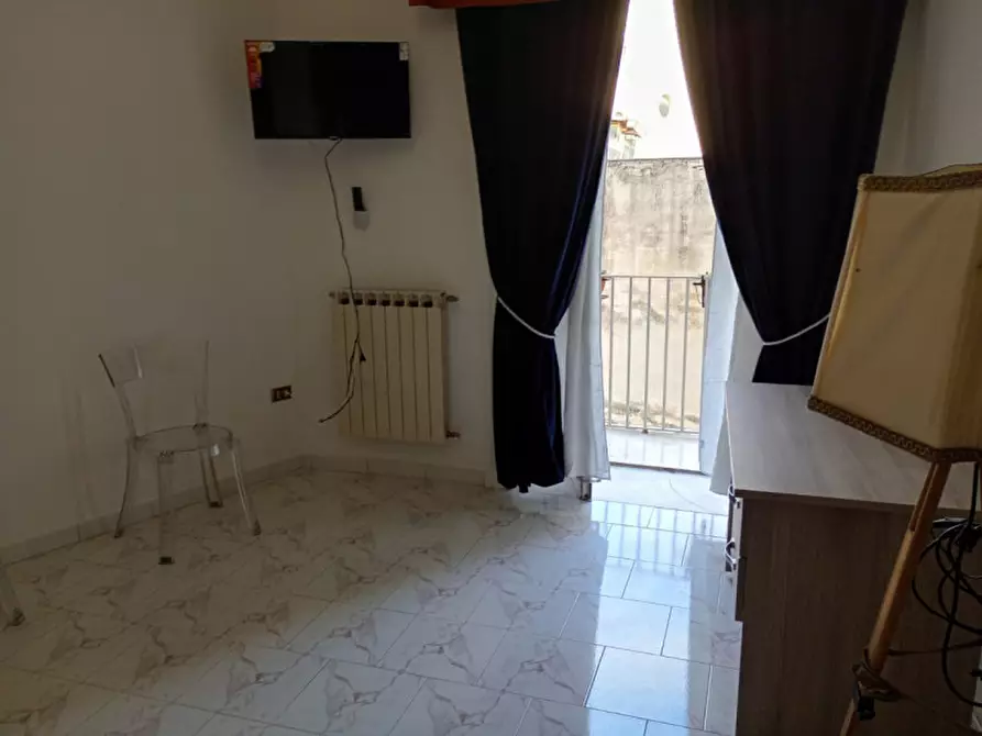 Immagine 29 di Camera in affitto  in via Salvator Rosa 56 a Napoli