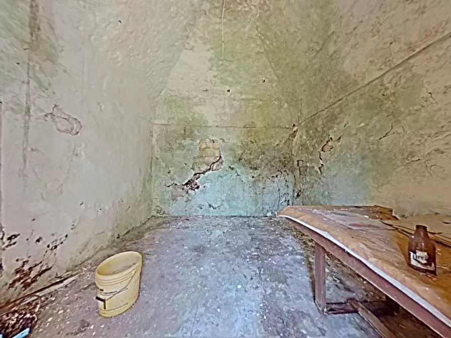 Immagine 14 di Rustico / casale in vendita  a Fasano