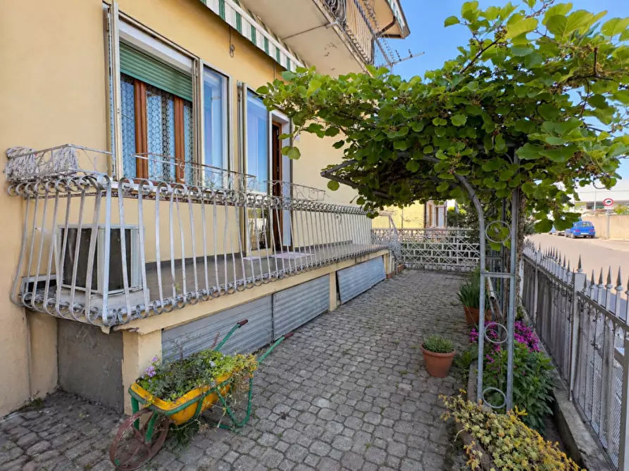 Immagine 1 di Appartamento in vendita  in Via Alessandro Manzoni a Rubano