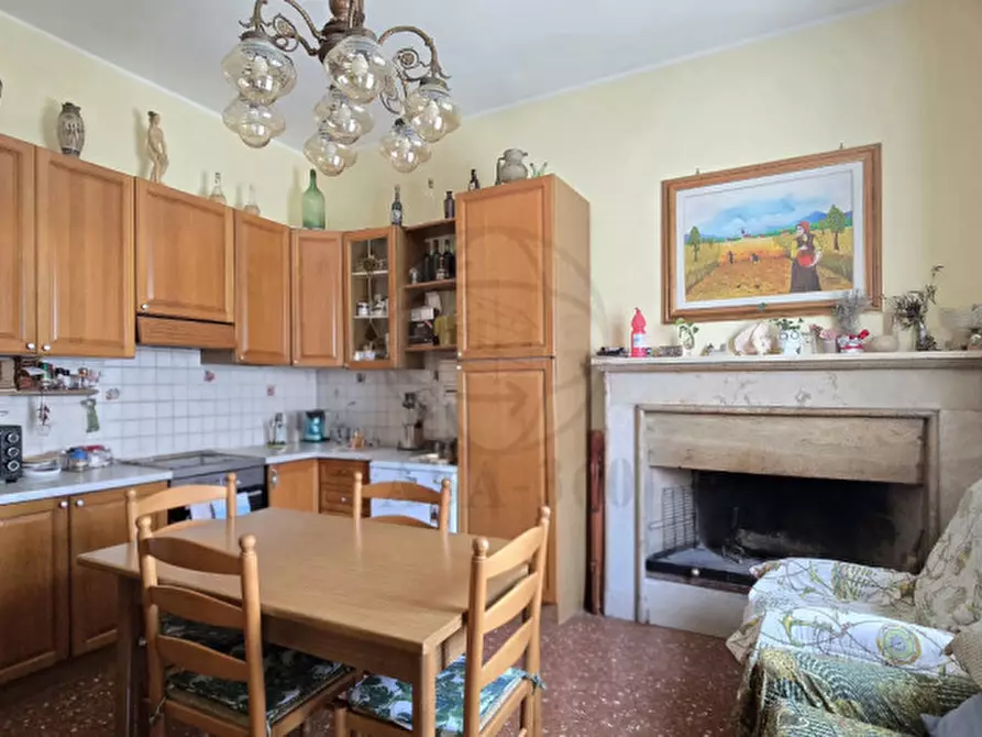 Immagine 4 di Casa indipendente in vendita  in Via San Valentino, 65 a Terni