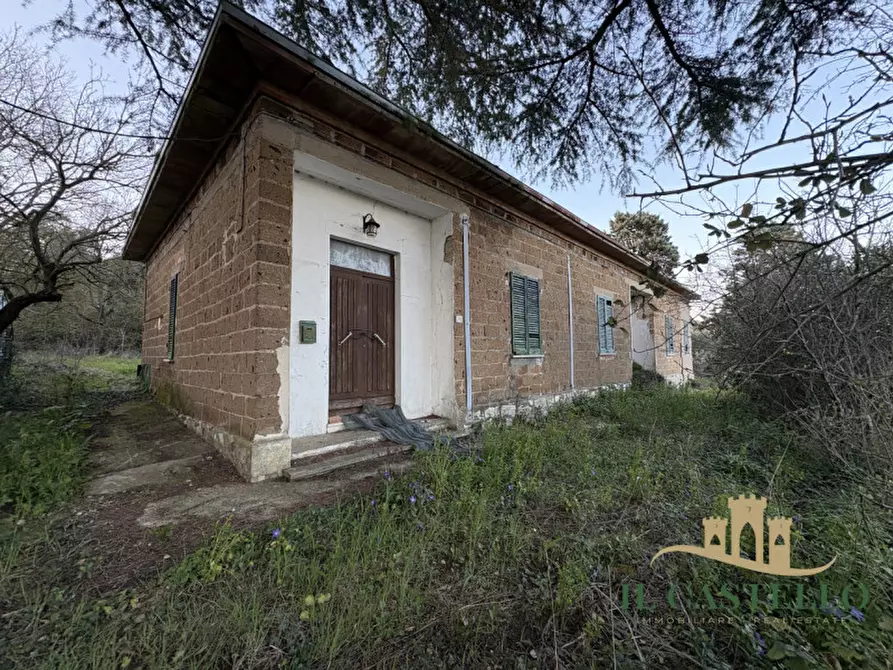 Immagine 14 di Villetta a schiera in vendita  a Castiglione Del Lago