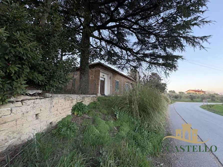 Immagine 15 di Villetta a schiera in vendita  a Castiglione Del Lago