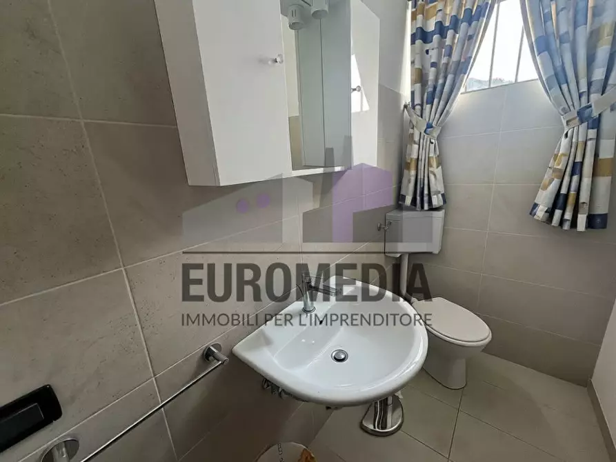 Immagine 3 di Capannone industriale in affitto  in Via Roma, 1 a Arzignano