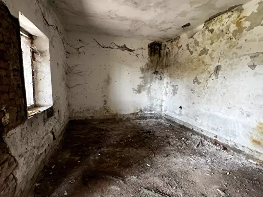 Immagine 11 di Rustico / casale in vendita  in Via Chiesa a Offlaga