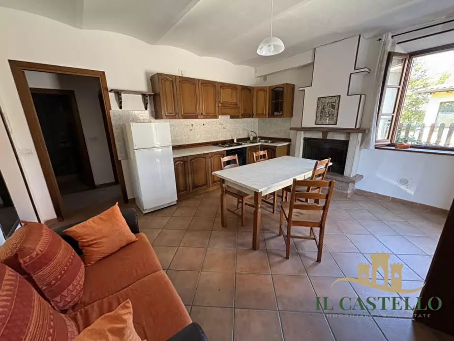 Immagine 11 di Villetta a schiera in vendita  in Via Amedeo a Castiglione Del Lago