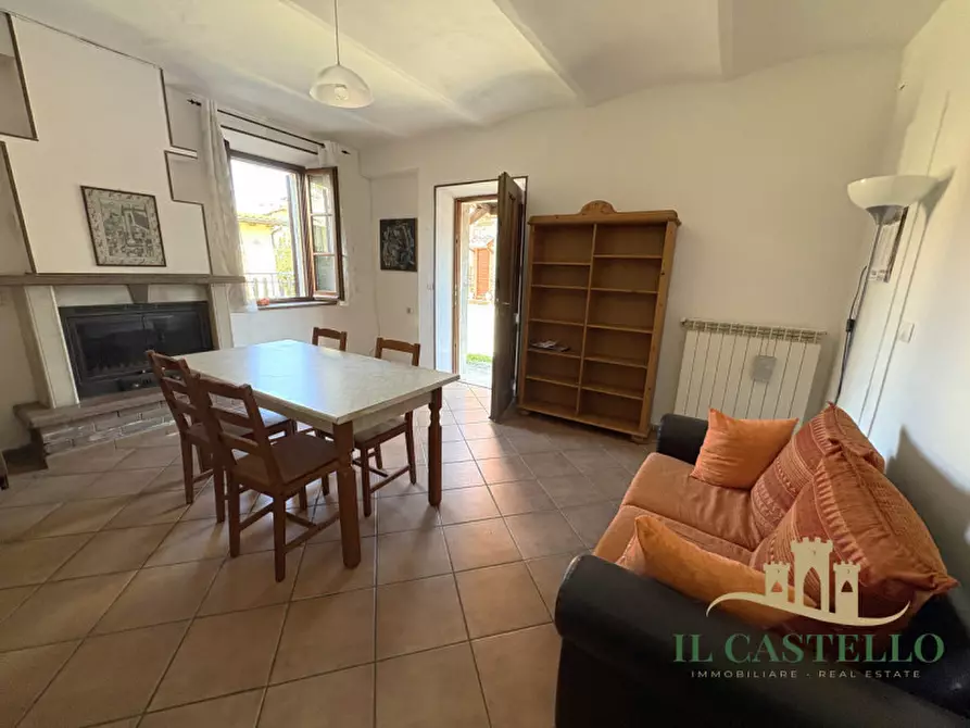 Immagine 17 di Villetta a schiera in vendita  in Via Amedeo a Castiglione Del Lago