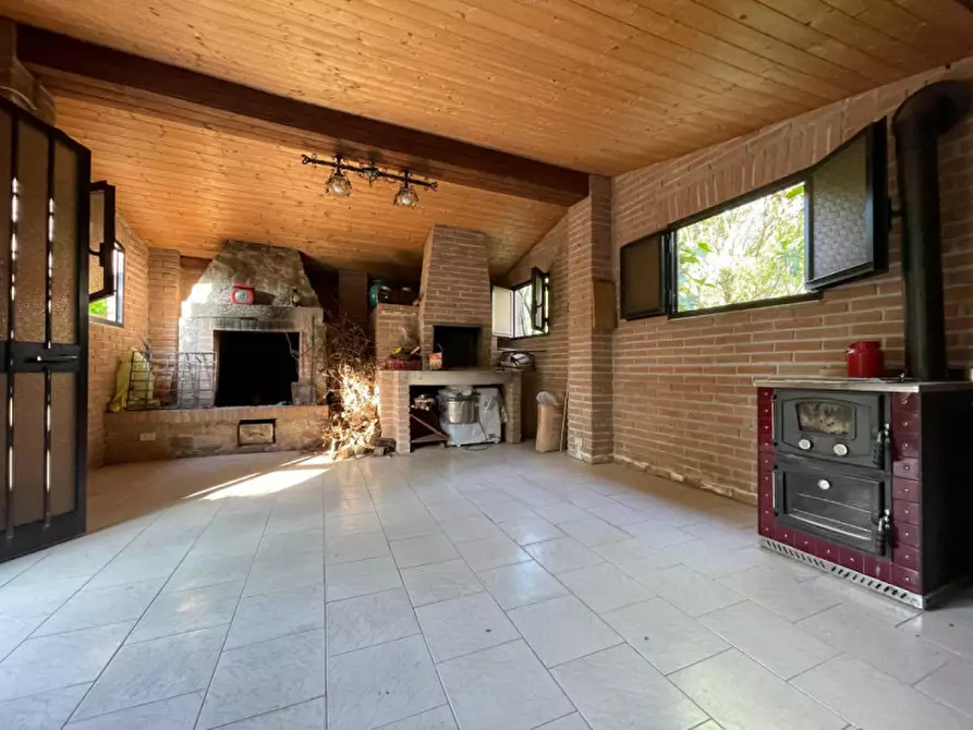 Immagine 7 di Villa in vendita  in Via Don Nazzaro Villa 26 a Capriate San Gervasio