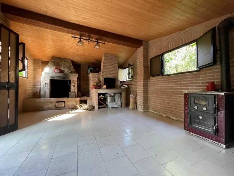 Immagine 8 di Villa in vendita  in Via Don Nazzaro Villa 26 a Capriate San Gervasio