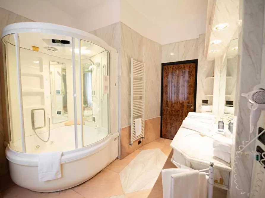 Immagine 17 di Villa in vendita  in Via Don Nazzaro Villa 26 a Capriate San Gervasio