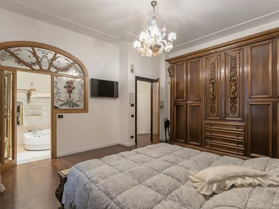 Immagine 22 di Villa in vendita  in Via Don Nazzaro Villa 26 a Capriate San Gervasio