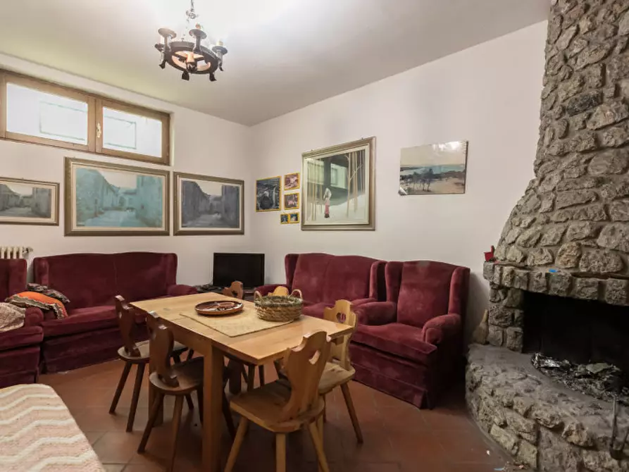 Immagine 33 di Villa in vendita  in Via Don Nazzaro Villa 26 a Capriate San Gervasio