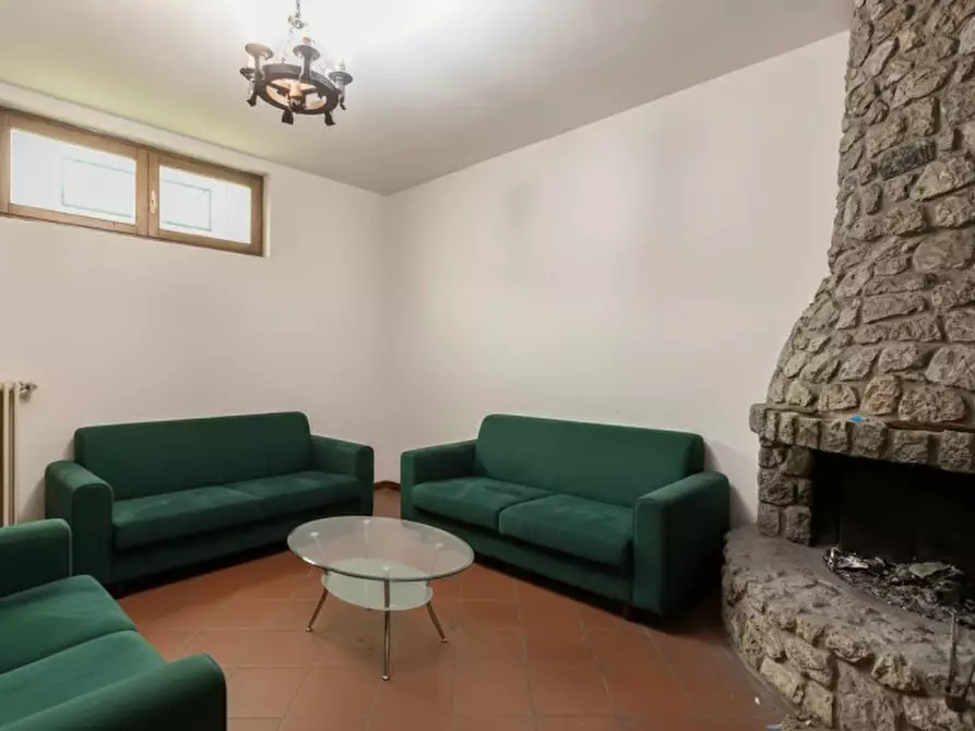 Immagine 34 di Villa in vendita  in Via Don Nazzaro Villa 26 a Capriate San Gervasio