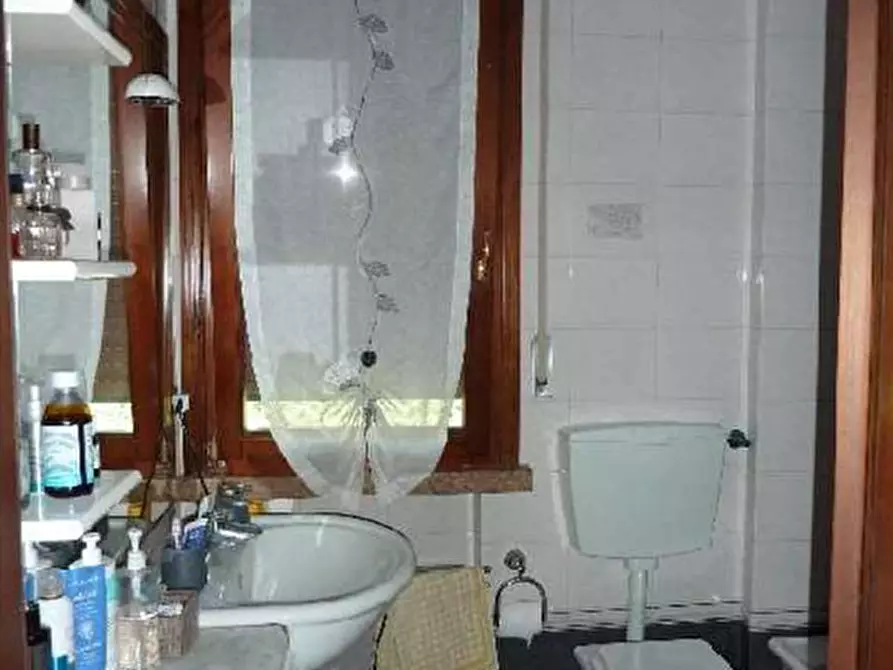 Immagine 13 di Casa indipendente in vendita  in Via Caseggiato 18B - 20 a Boschi Sant'anna