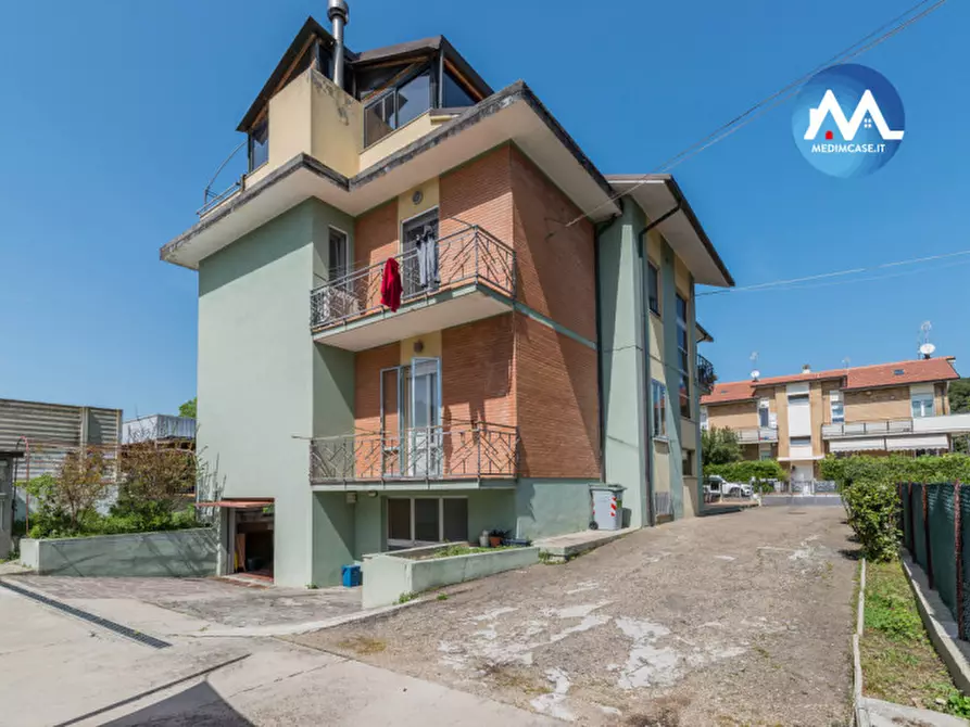 Immagine 29 di Appartamento in vendita  in Via Vittorio Veneto a Pesaro