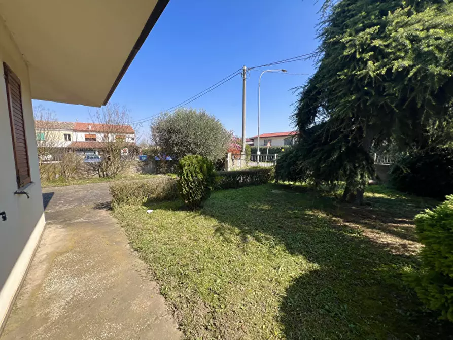 Immagine 7 di Villa in vendita  in Via Sant'Agostino 305 a Castagnaro