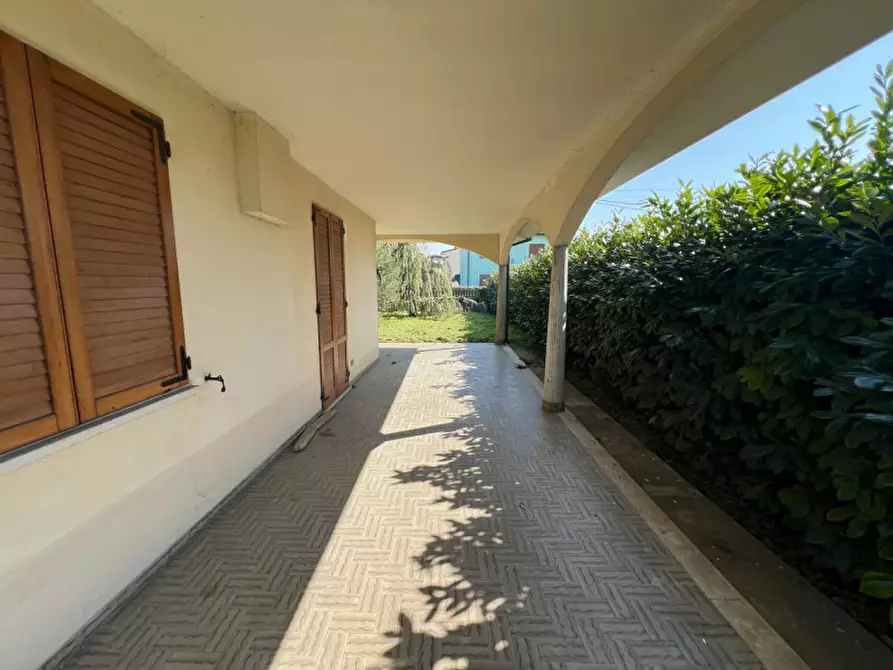 Immagine 13 di Villa in vendita  in Via Sant'Agostino 305 a Castagnaro