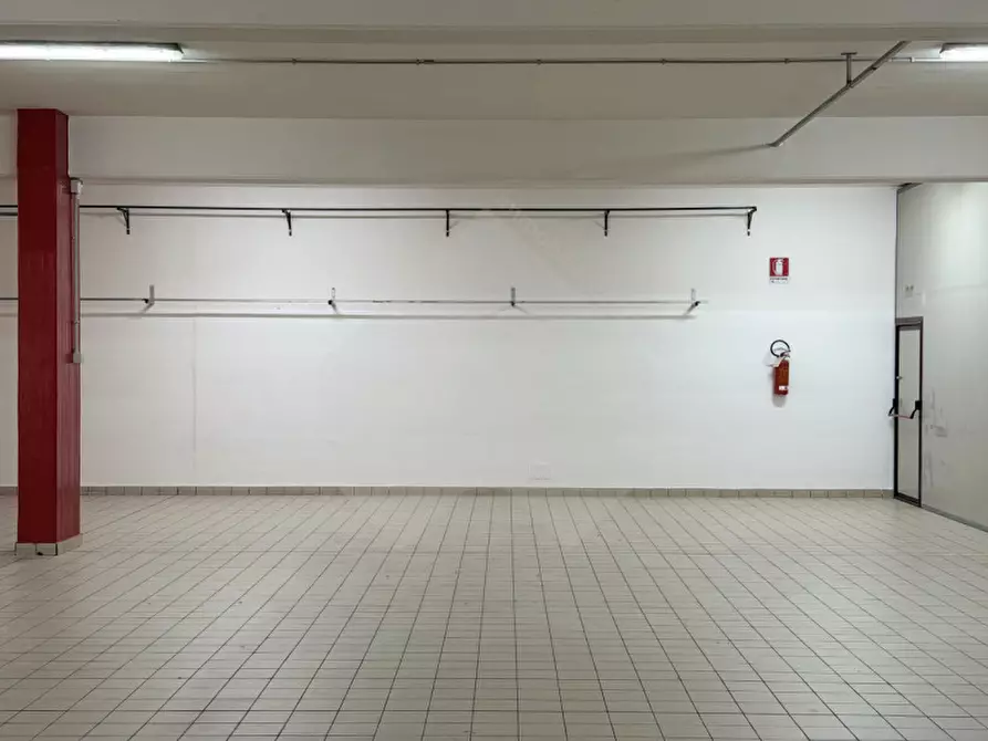Immagine 6 di Appartamento in affitto  in Via Marco Namesiano a Andria