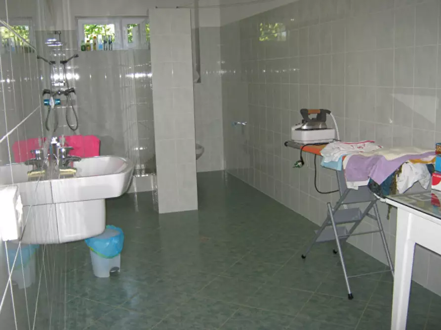 Immagine 13 di Villa in vendita  a Perugia